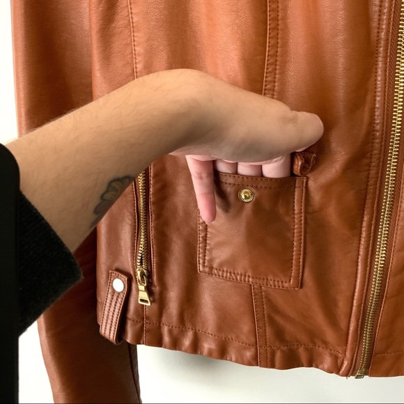 Express Jacket - Picture 11 of 15